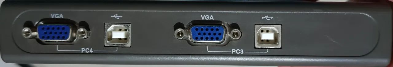Chaveador Switch Kvm 4 Portas Vga Mouse Teclado - Foto 3