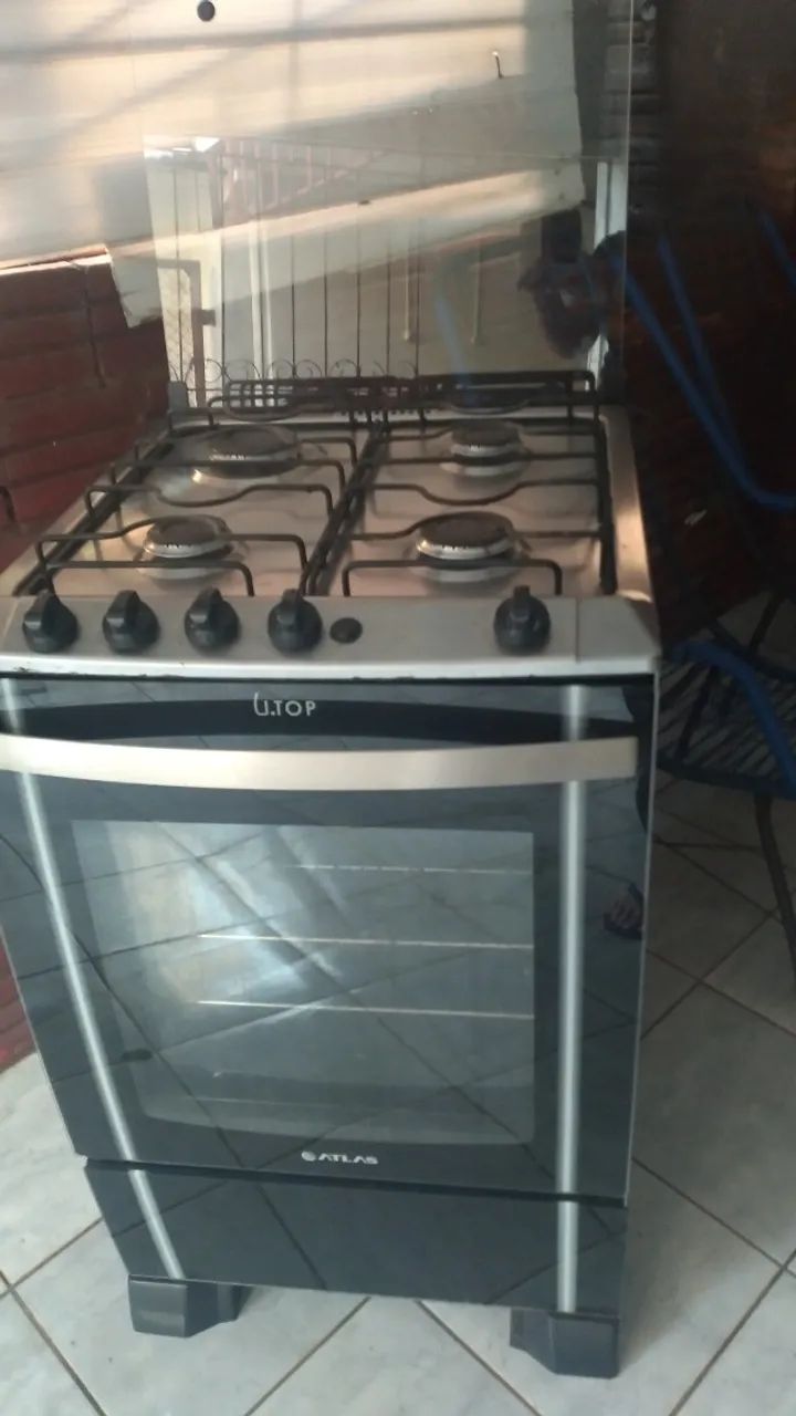 Fogão de 4 bocas