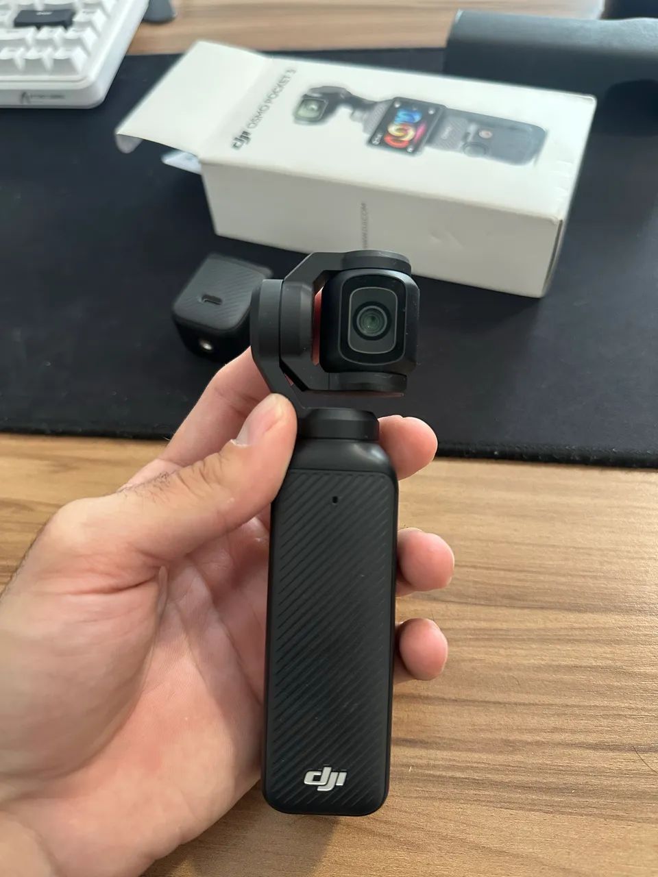 Câmera osmo DJI pocket 4 - Foto 4