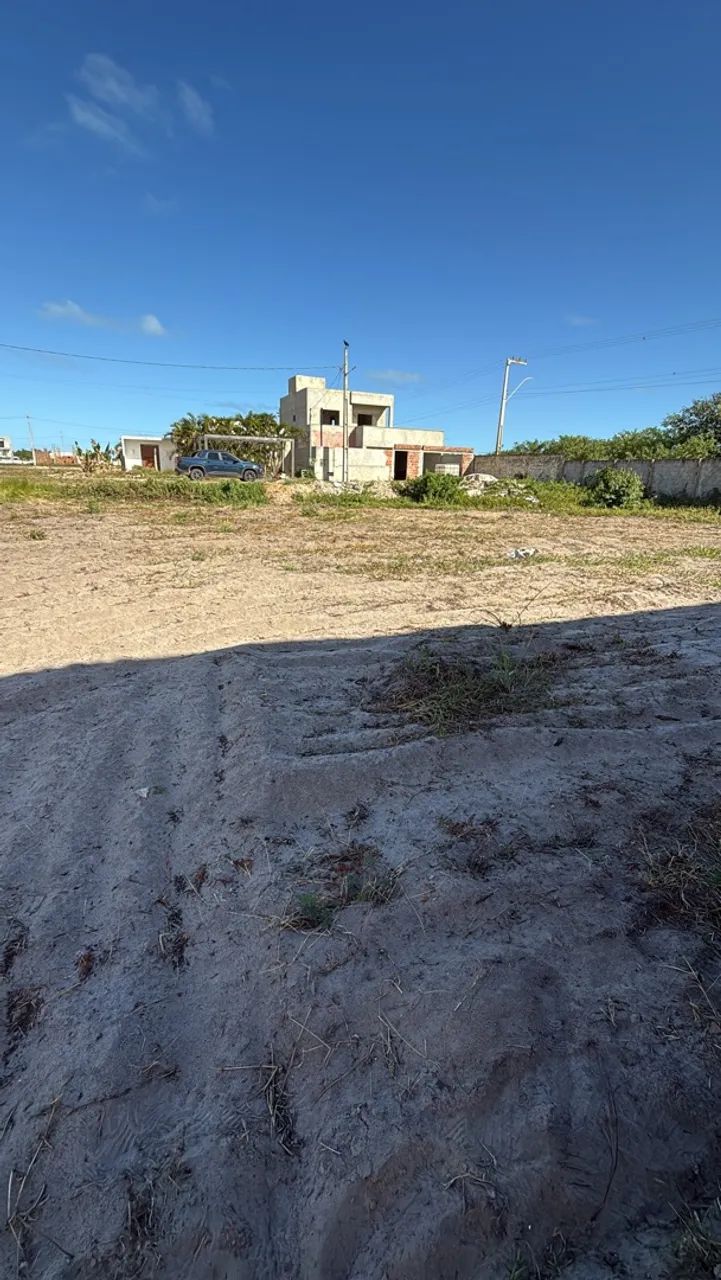 Lote no condomínio Caueira Beach