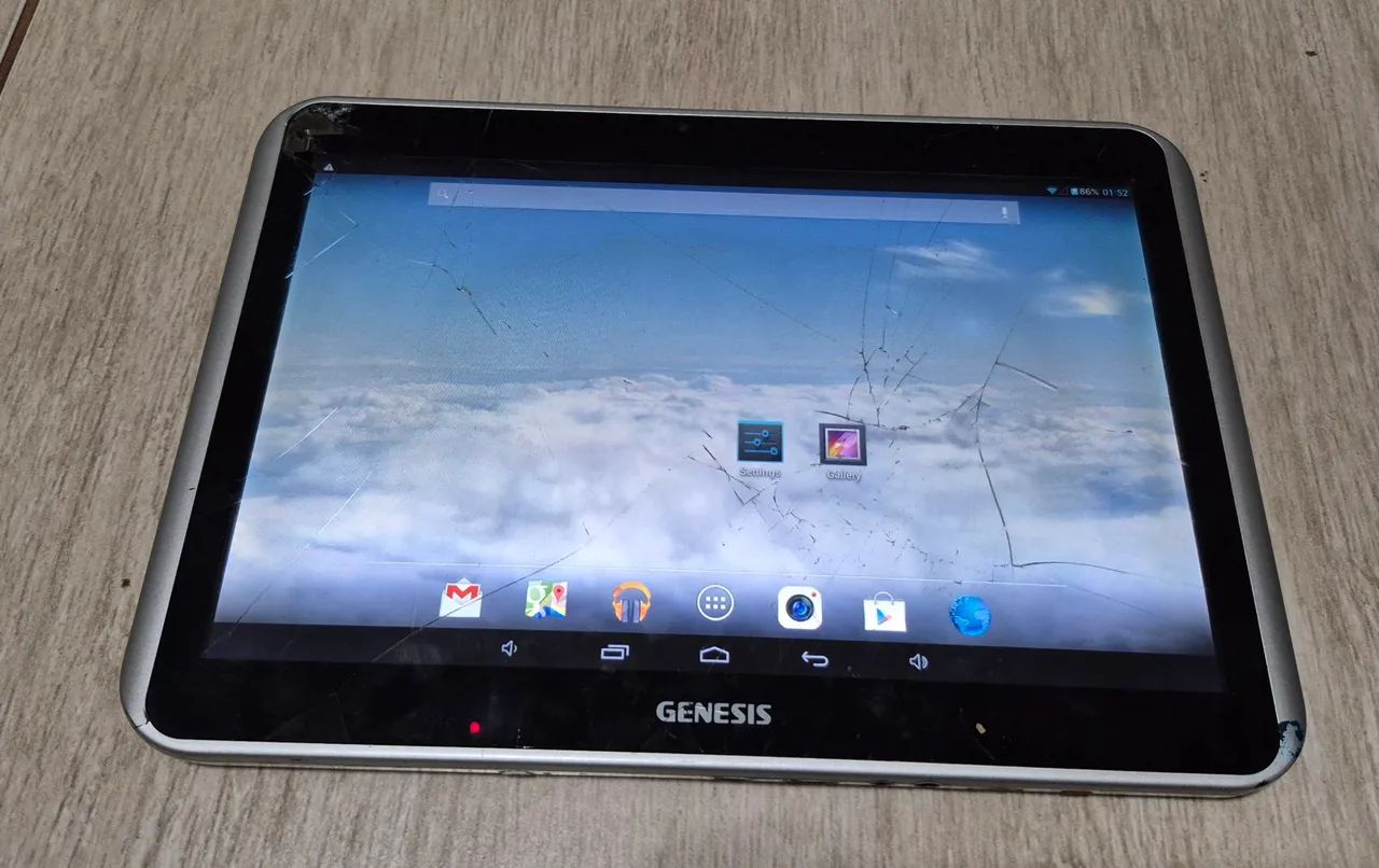 Tablet Genesis Para Retirada De Peças (com Defeito)