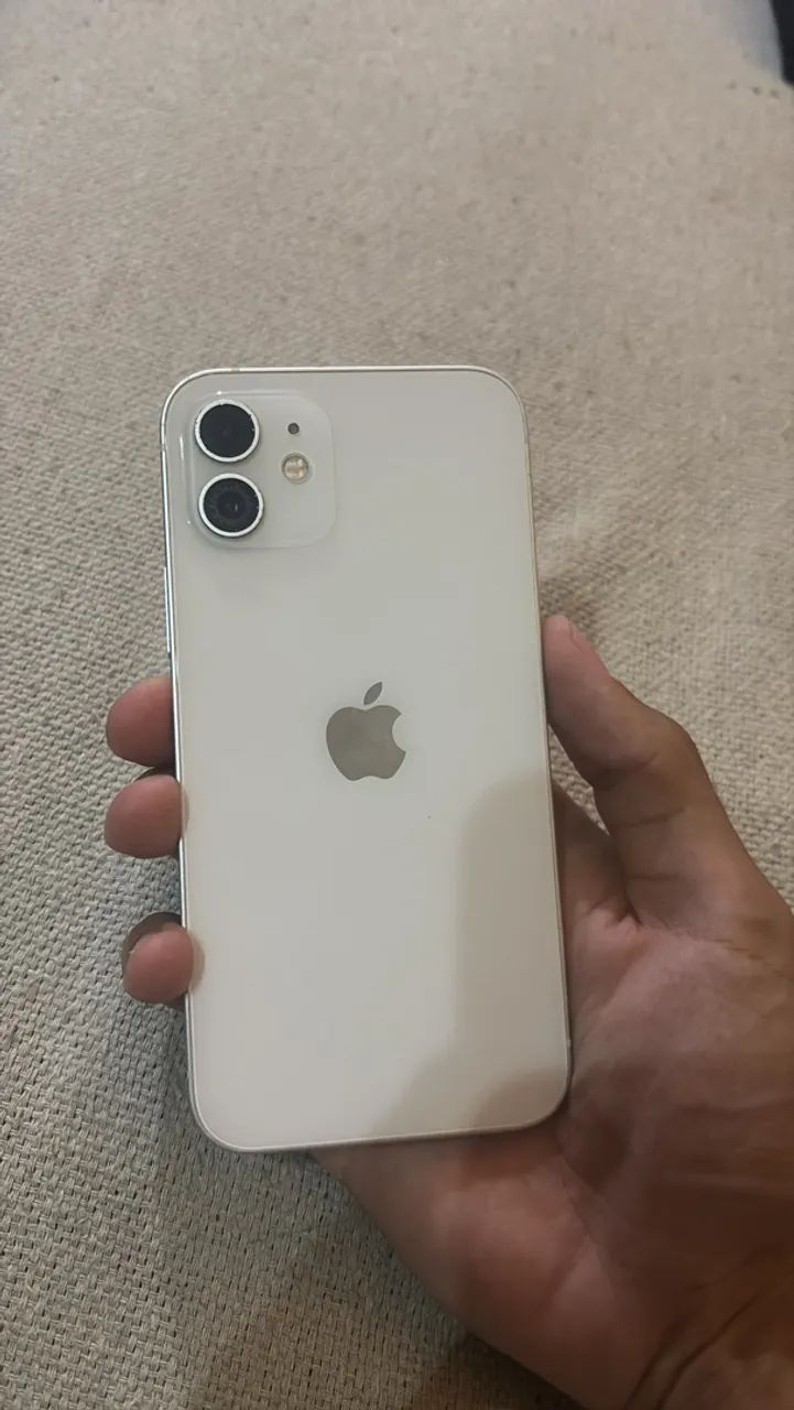 IPHONE 12