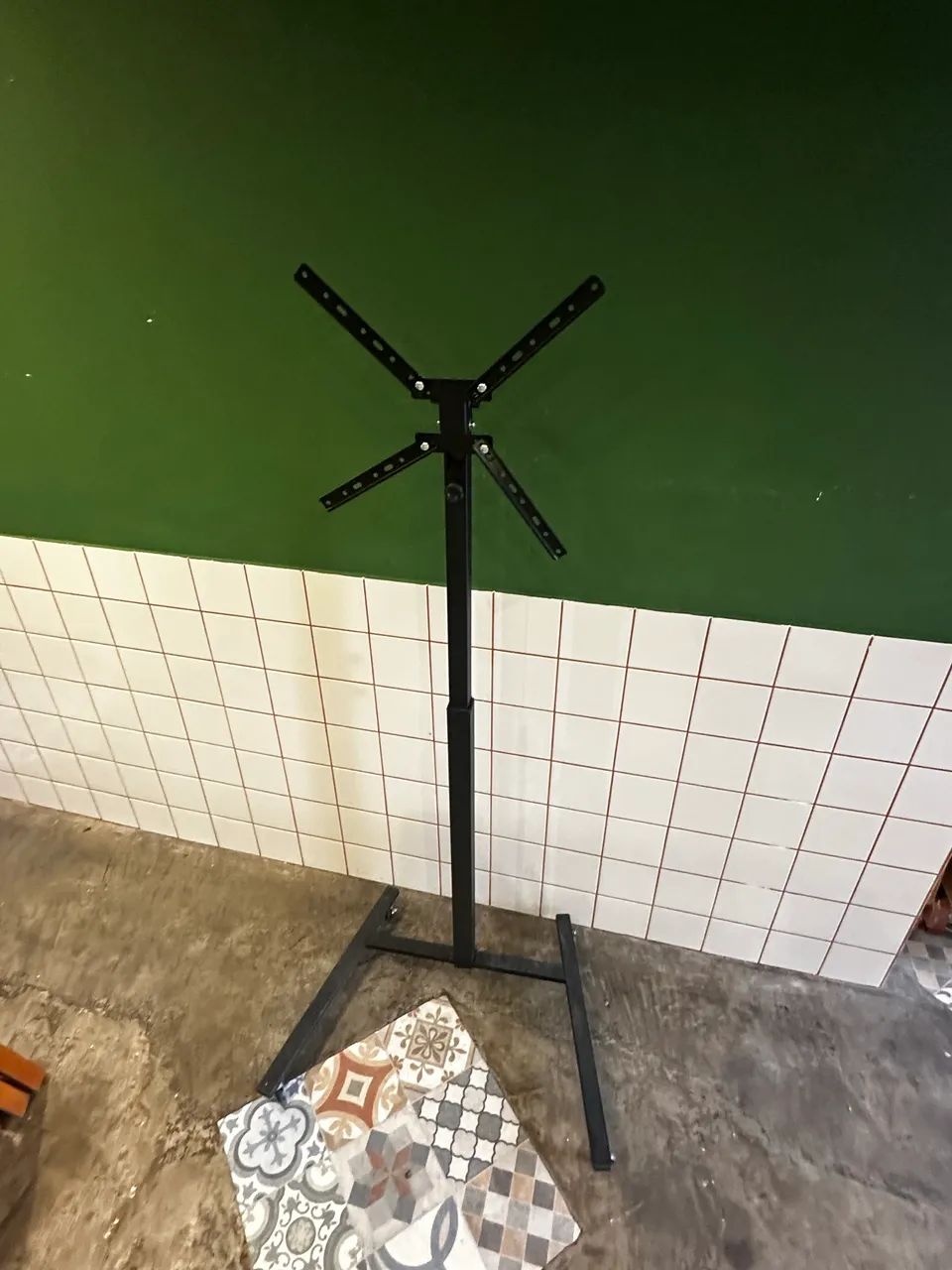 Pedestal Movel Para TV de 32? a 70? - Foto 3