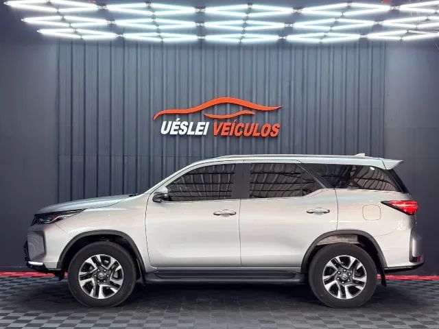 Toyota Hilux 2024