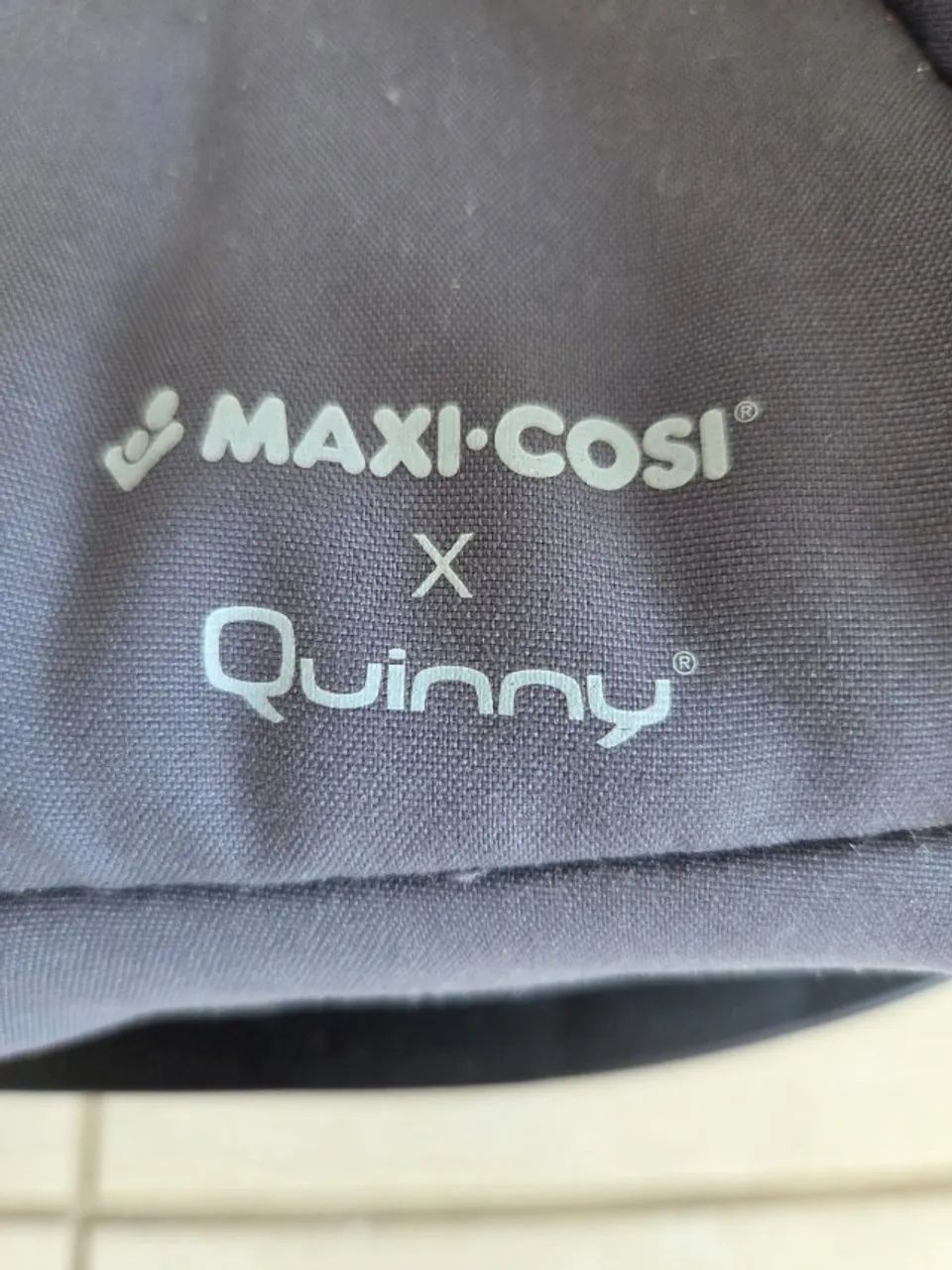 Cadeirinha de Bebê + Base para Carro Maxi-Cosi - Foto 3