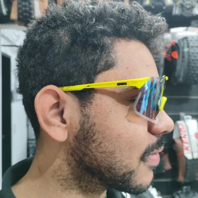 ÓCULOS 100% AMARELO LENTE ESPELHADA - Foto 3