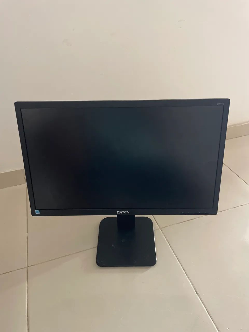 Monitor Daten 22 polegadas 