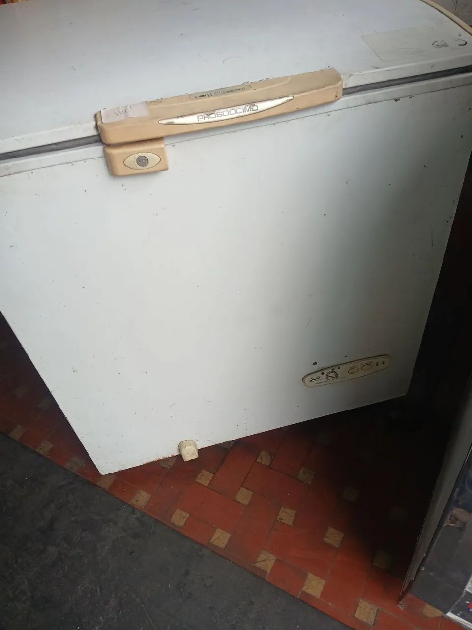 Máquina de frango giratória nova  - Foto 3