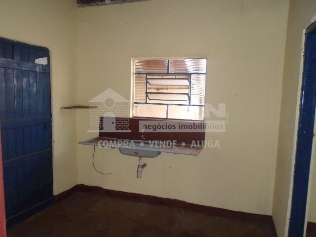Casa para alugar com 2 dormitórios em Osvaldo rezende, Uberlândia cod:594659 - Foto 4