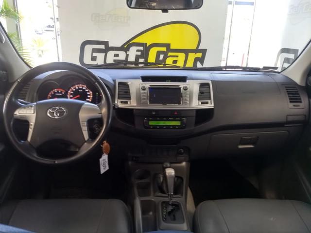 TOYOTA HILUX CD 4X4 SRV 2012 - Foto 3