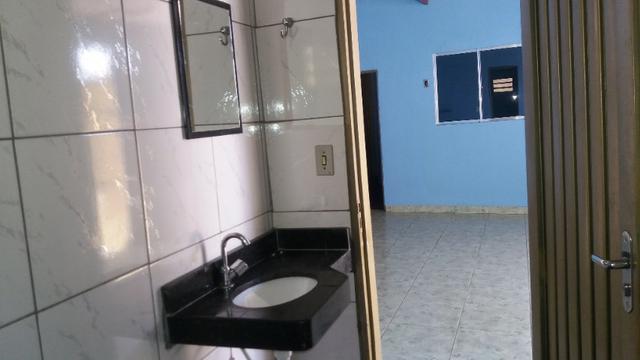 Casa a 150 Metros da Av. Goiás, Próxima da Rodoviária e Shopping Passeio das Águas - Foto 19