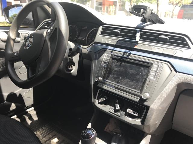 Voyage Comfortline 1.6 2017 completo Dourados - Foto 12
