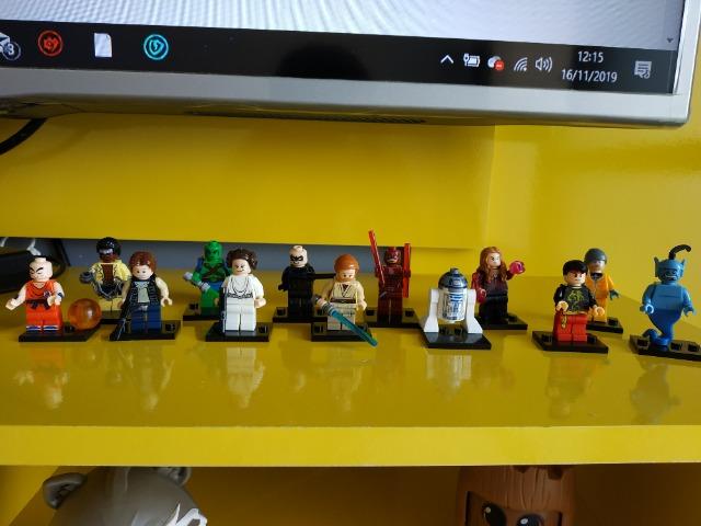 Vendo personagens tipo Lego (similar) - Foto 2