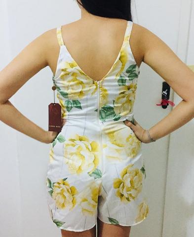 Macaquinho floral m R$50