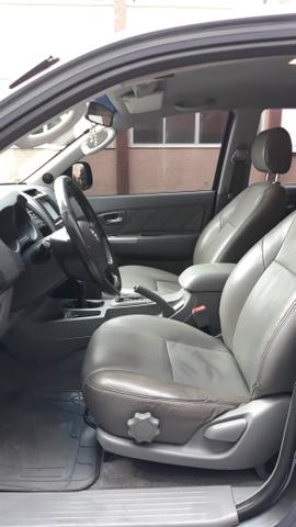 Hilux Diesel 2010 Automática - Foto 7