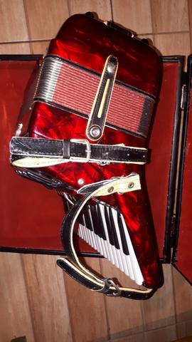 Acordeon scandalli nacional 80 baixos - Foto 2