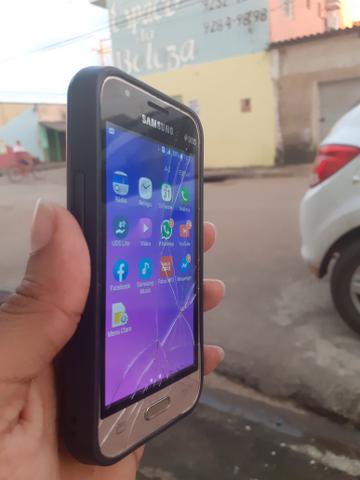 J1 Samsung - Foto 2
