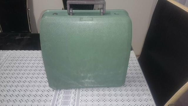 Vendo ou troco . Maquina de datilografia antiga - Foto 4