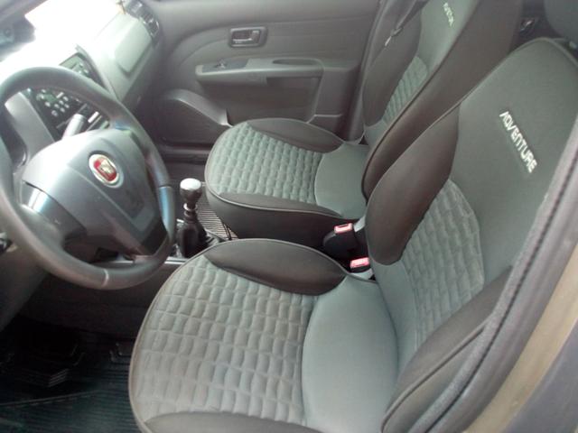 FIAT Palio Adventure Locker 1.8 Manual Completa 2013/2013 - Foto 3