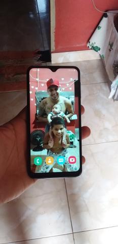 Celular novinho