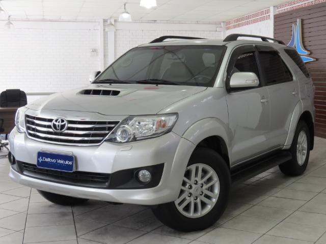 Hilux SW4 3.0 SRV 4x4 Diesel 7 Lugares Automático