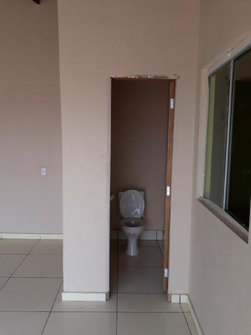 Casa nova, espaçosa com area de churrasqueira, 2quartos, 2 banheiros, lote de 400metros - Foto 6