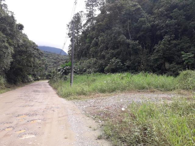 Baixo valor Barbada d R$ 2.500.000,00 por R$ 1.050.000,00-Na Área Industrial d Joinville - Foto 9