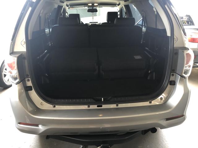 Vendo SW4 2014/2015 SRV 3.0 Diesel 4x4 - 7 lugares - Foto 5