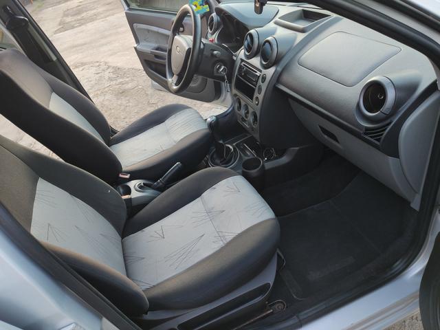 Ford fiesta 1.0 completo 2009 muito conservado - Foto 16
