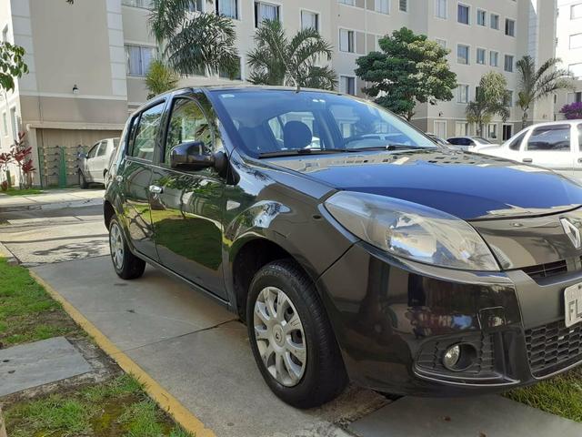 Sandero 2014 1.0 completo - Foto 2