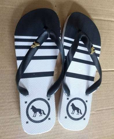 sandália da acostamento