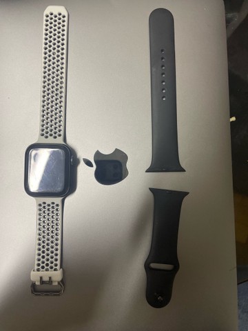 Apple Watch 5 44mm com duas pulseiras - Foto 2