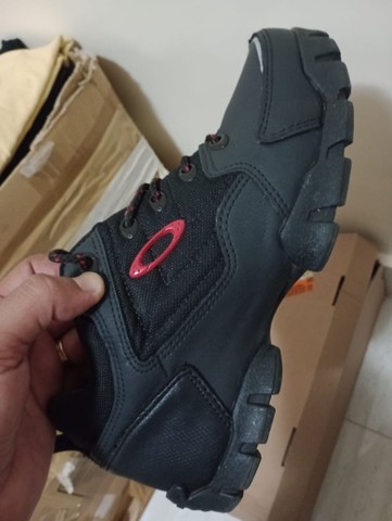 Botinha da oakley original | +163 anúncios na OLX Brasil