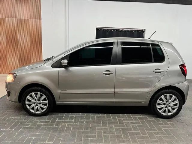 VolksWagen FOX Trend 1.0 MI 2013 - Foto 4
