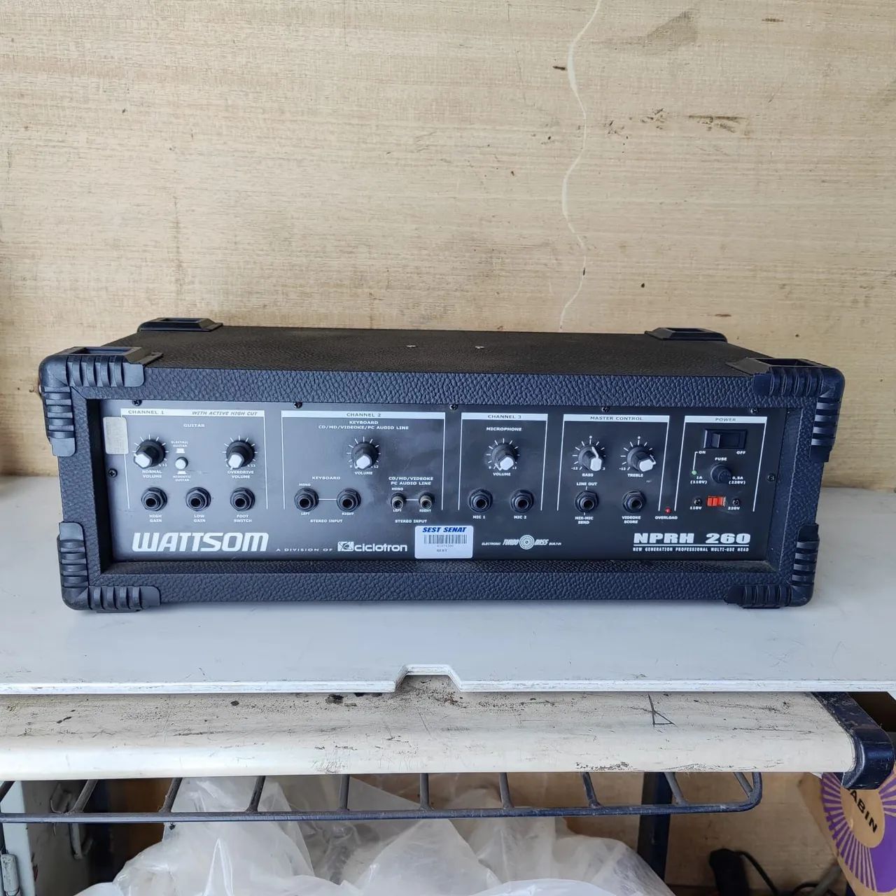 Amplificador cabeçote de potência 