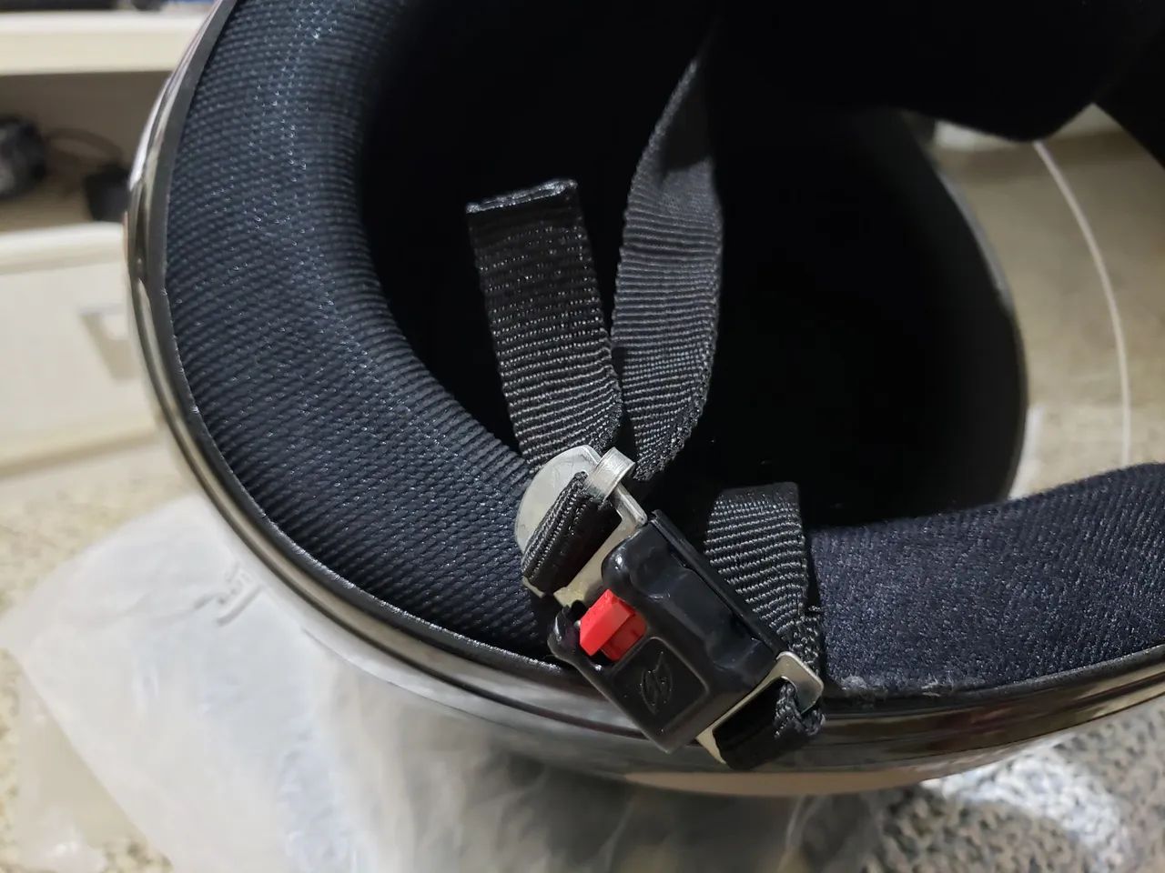 CAPACETE MOTO "PROTORK" / TAMANHO "60"/XL/R$ 355,00/PADRÃO "EXPORT"( I.S.0. 9001 )/0KM. - Foto 2