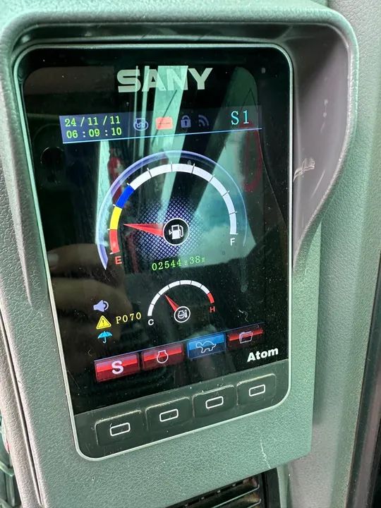 Mini escavadeira Sany SY75C 2021  - Foto 6