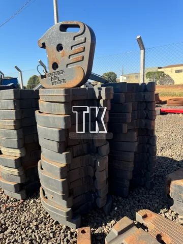 cod.1056 - Peso dianteiro para Trator Massey Ferguson - TK Tratores Nova Andradina - MS  - Foto 6