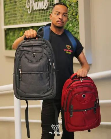 Mochila Escolar Premium: Estilo e Durabilidade para a Volta às Aulas! 