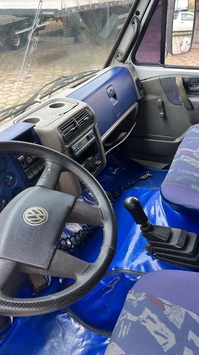 vw/volkswagen 8.150 3/4 truck, ano 2005, com bau, branco - Foto 10