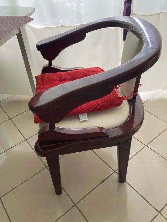 Cadeira decorativa Estofada