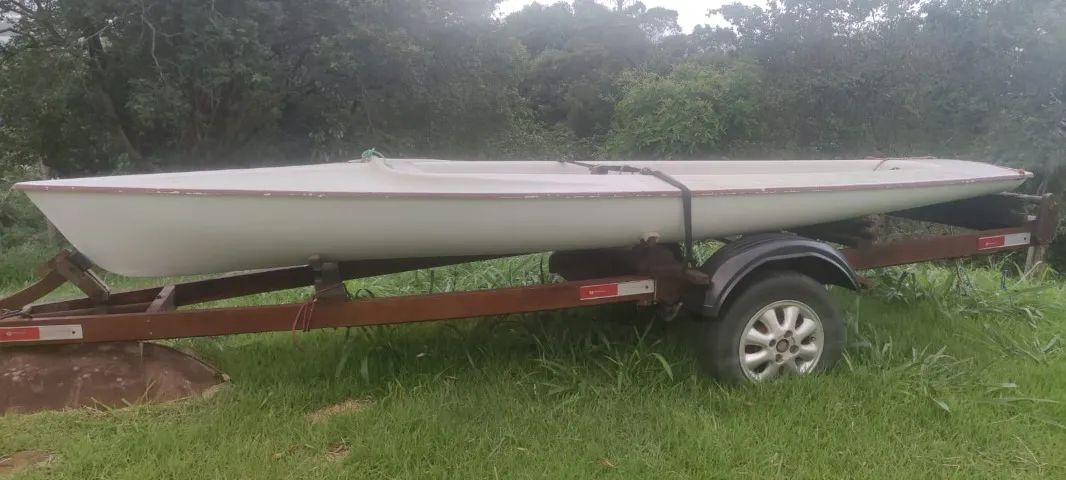 VELEIRO MAGNUM 422 EXCELENTE ESTADO 