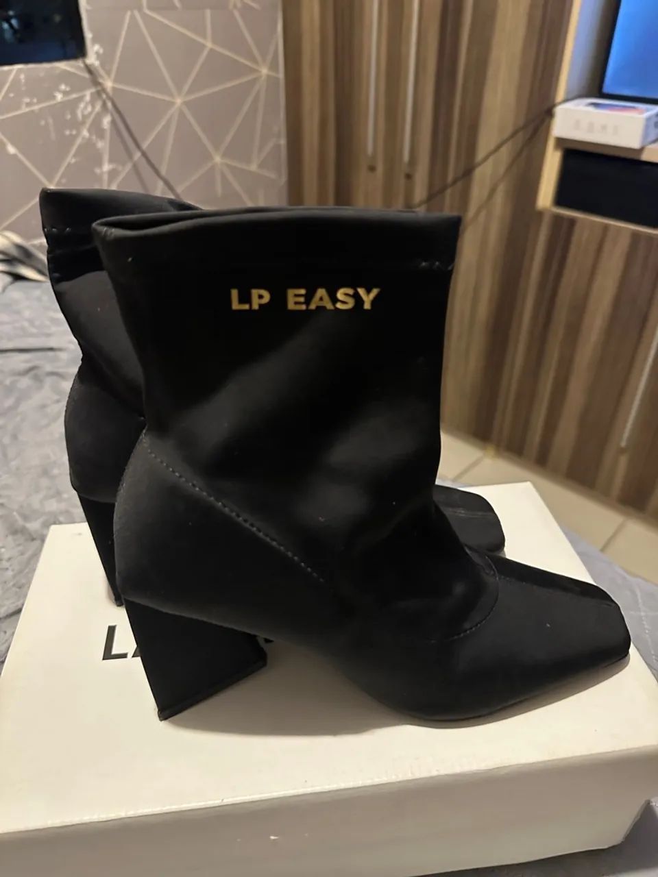 Bota lança perfume  tm 36 - Foto 2