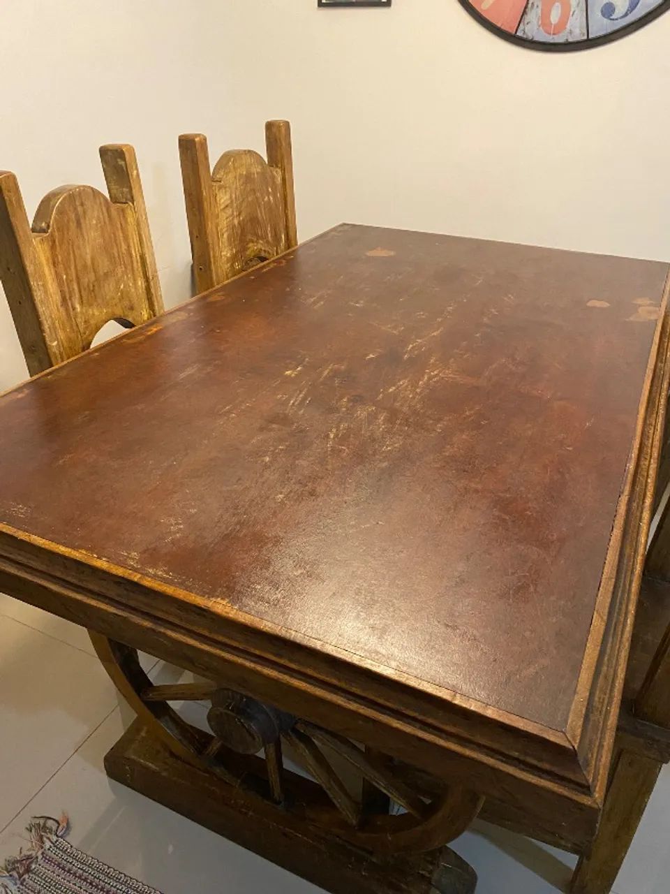 Mesa de madeira com 4 cadeiras - Foto 4