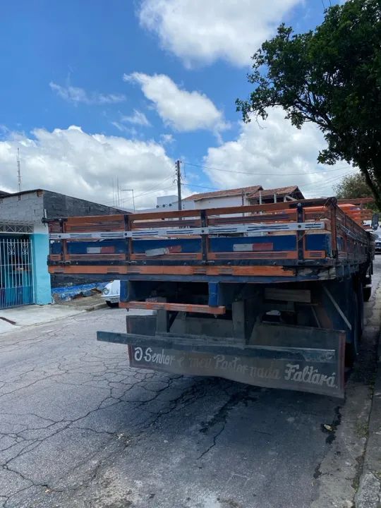 Caminhão Mercedes-Benz 1113 - Excelente estado - Foto 3