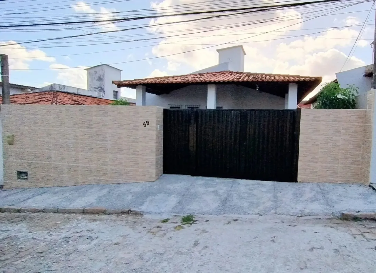 Casa em condomínio com 3/4 sendo 1 Suíte Nova Parnamirim - Parnamirim - RN