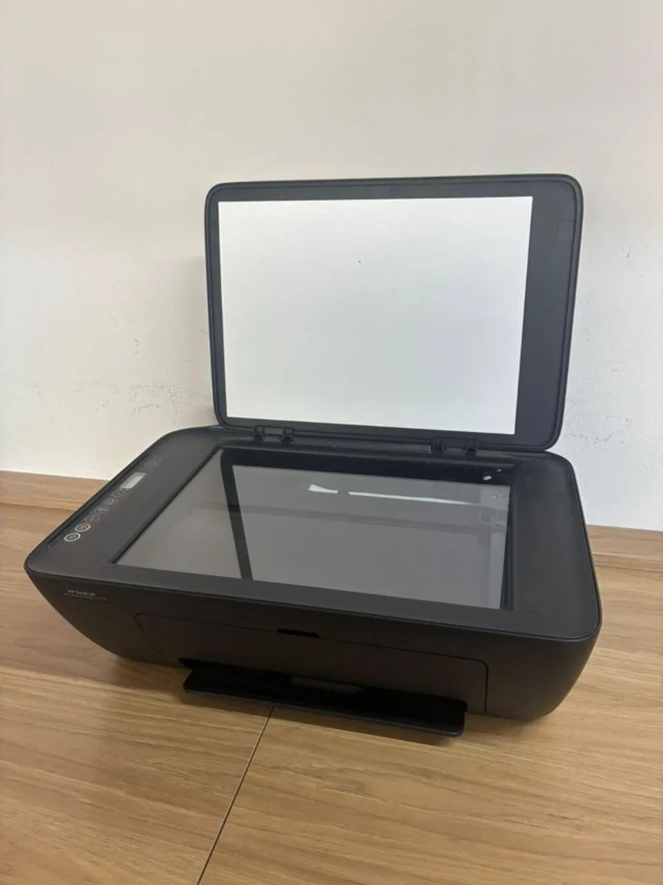 Impressora Hp Deskjet Ink Advantage 2774 Preto - Foto 2