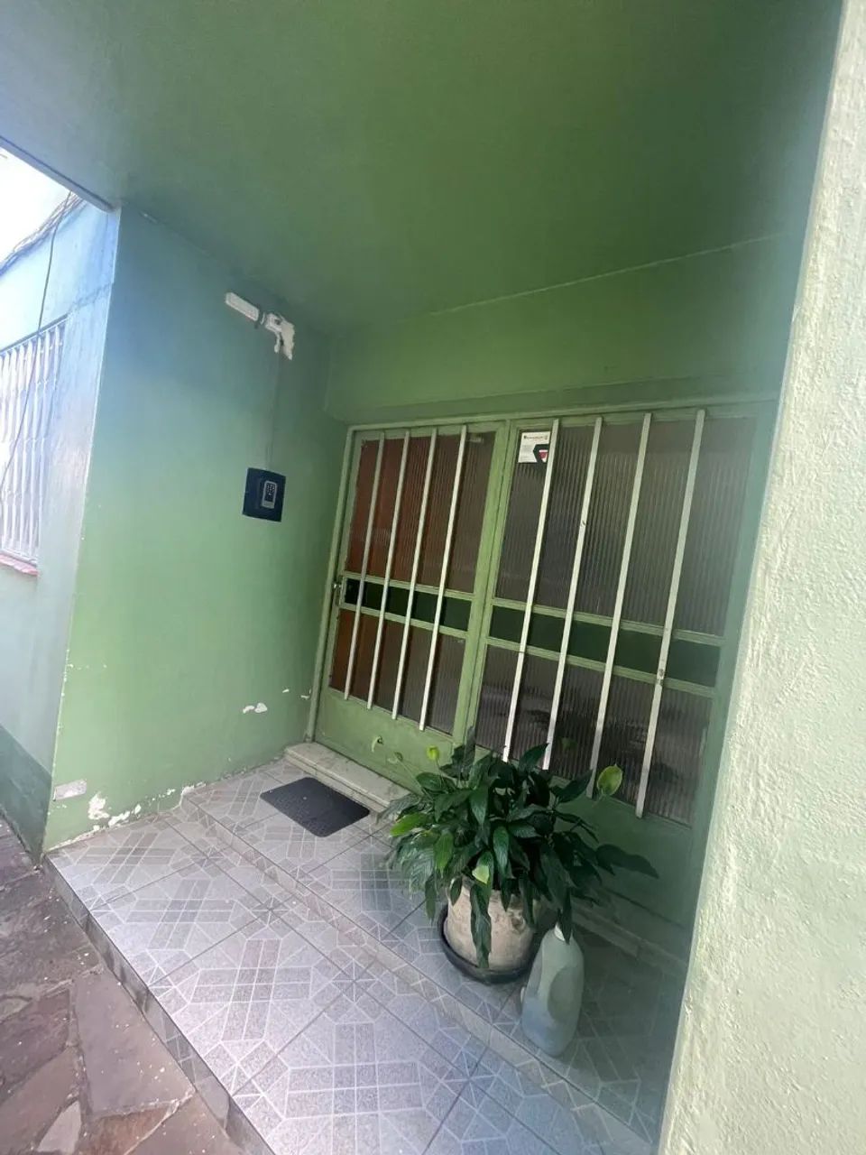 Construção, trabalhos com divisórias, gessos e pinturas - Foto 5