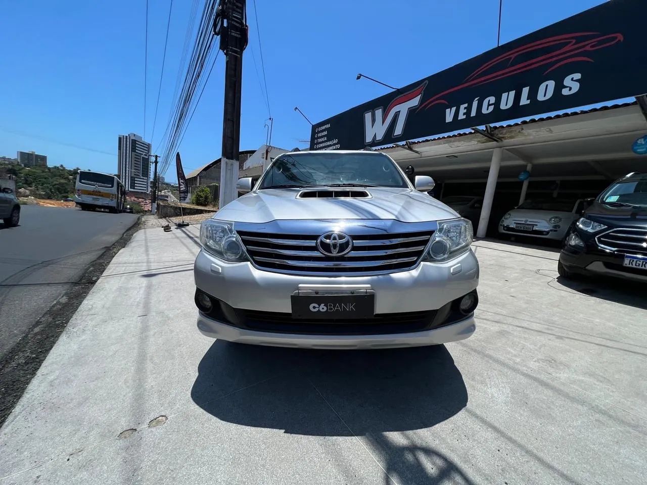 Toyota Hilux SW4 SRV D4-d 4X4 3.0 TDI Dies. AUT 2015 - Foto 2