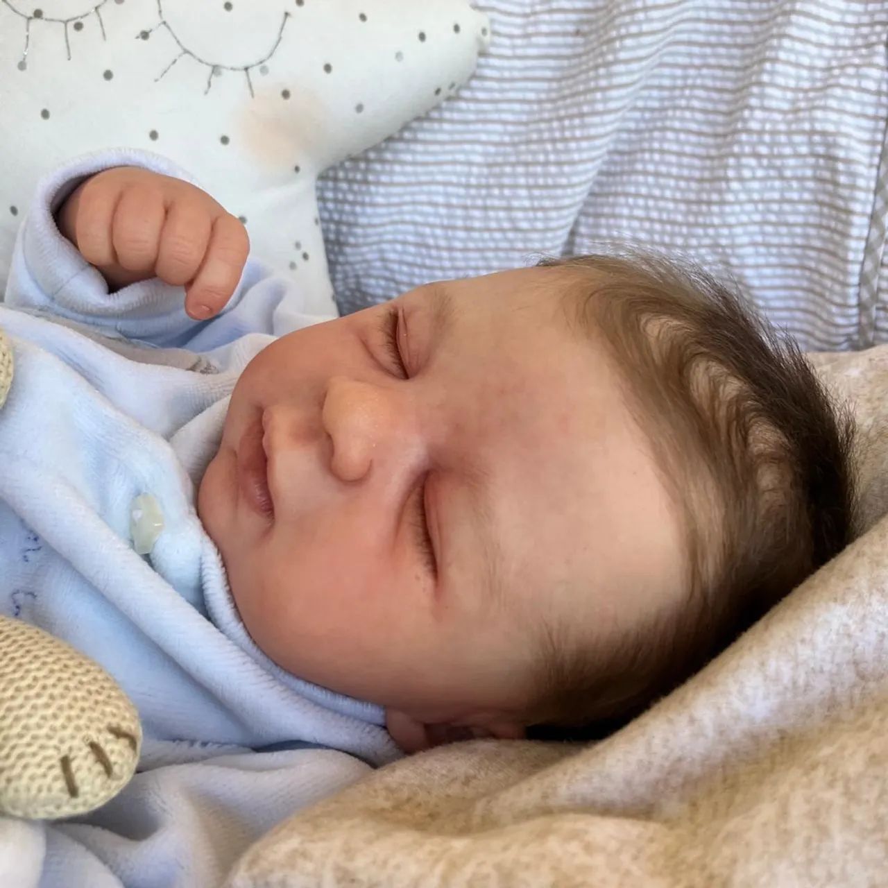 Bebê reborn - kit sarah - Foto 4